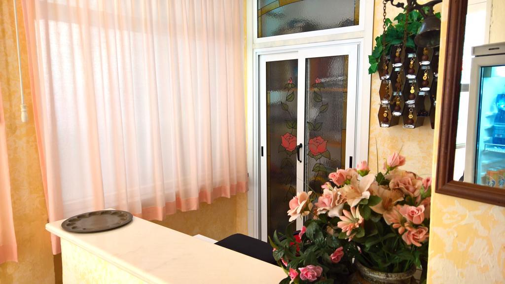 Albergo Golfo Follonica Exterior photo