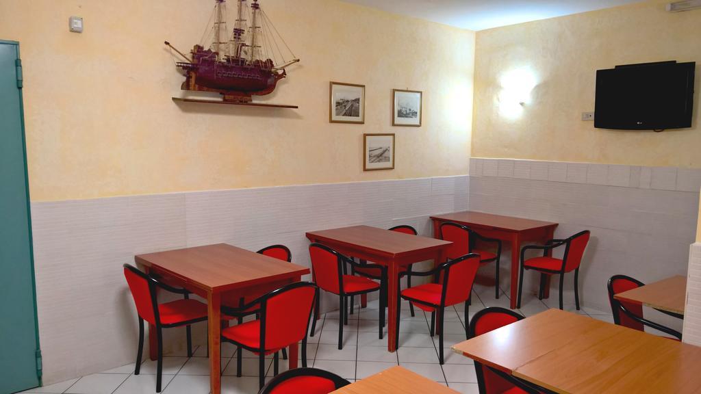 Albergo Golfo Follonica Exterior photo