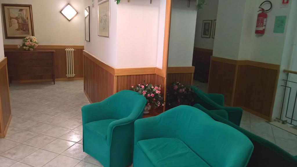 Albergo Golfo Follonica Exterior photo