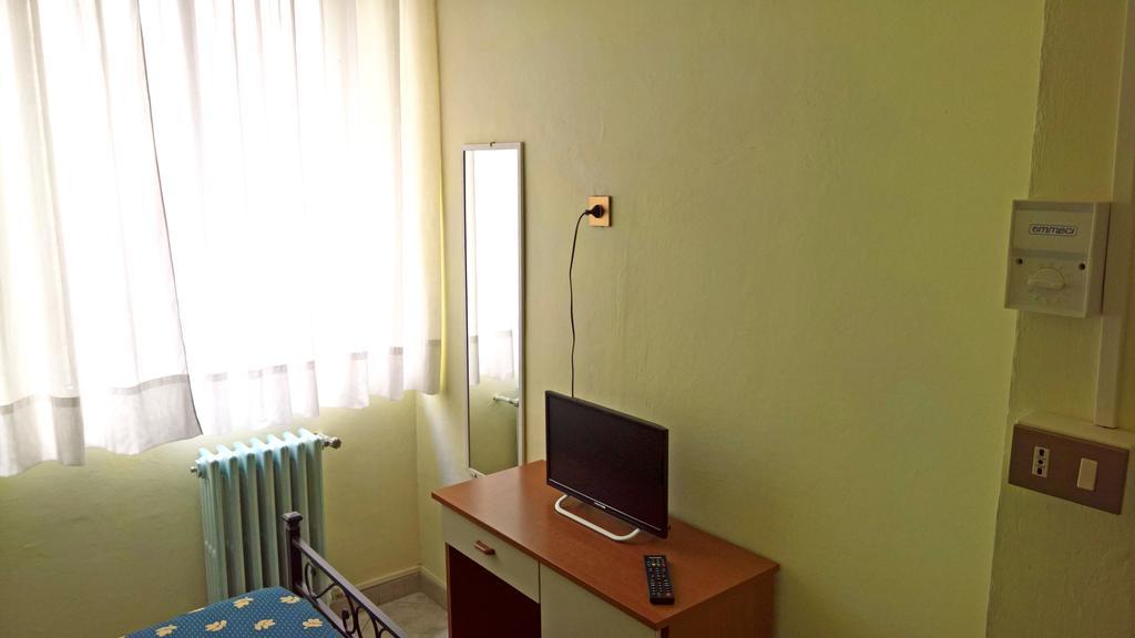Albergo Golfo Follonica Exterior photo